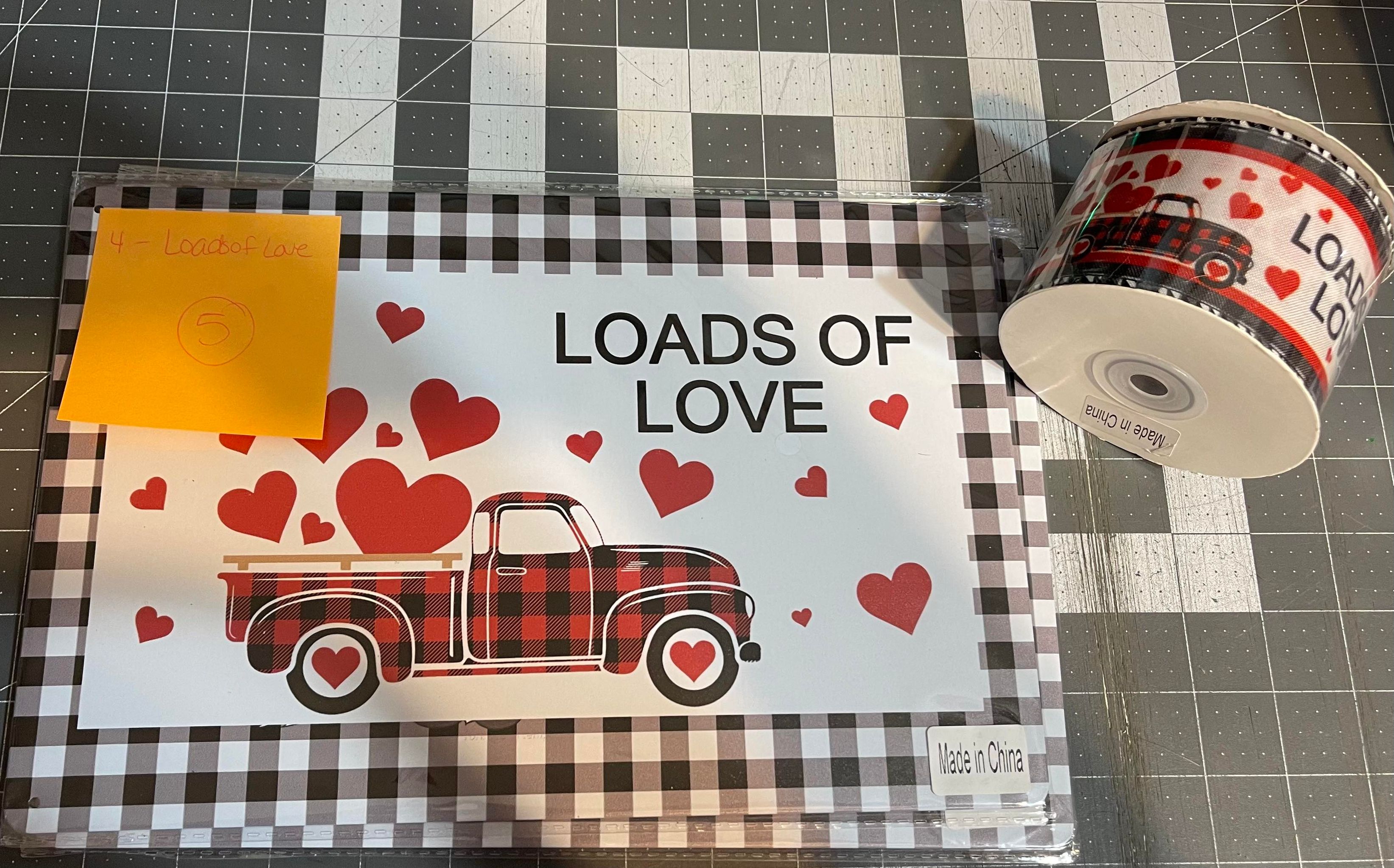 Valentine's Day Loads of Love top Wreath